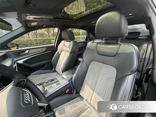 Audi A6L id 4272639 из Китая 11