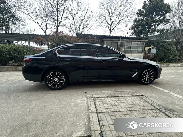 BMW 5 series id 4256579 из Китая 15