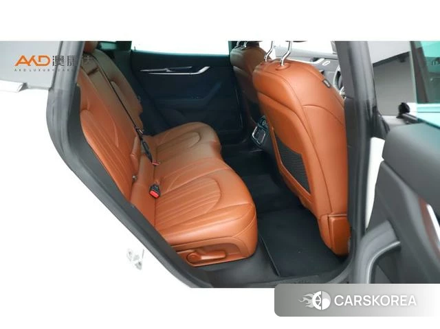 Maserati Levante id 4238257 из Китая 8