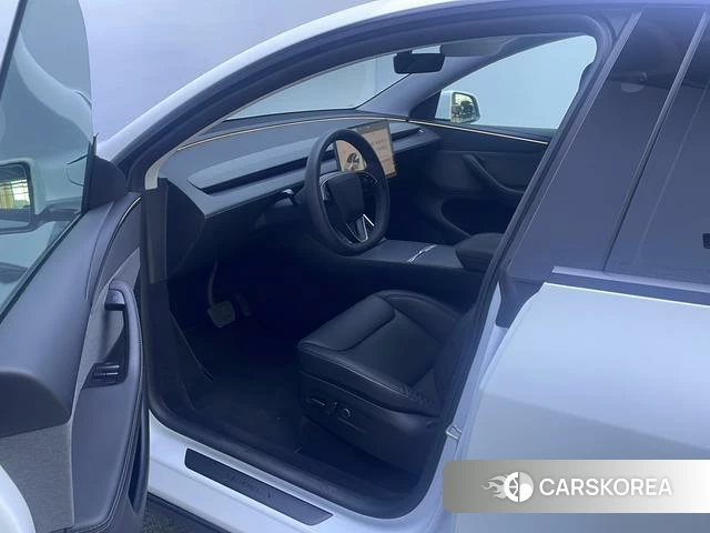 Tesla Model Y id 3920735 из Китая 18