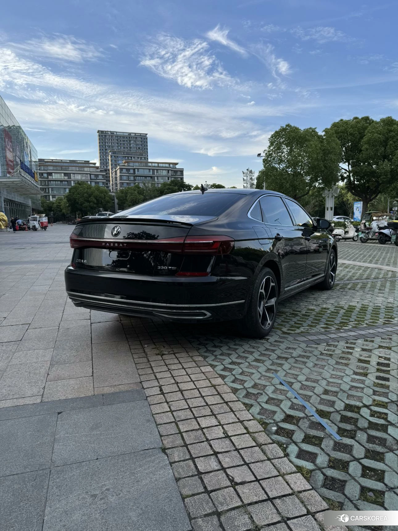 Volkswagen Passat id 4454418 из Китая 8