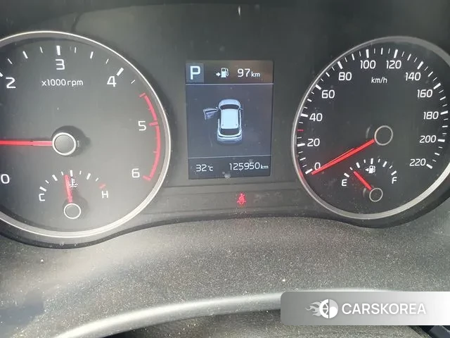 Kia Stonic id 2962014 из Кореи 10