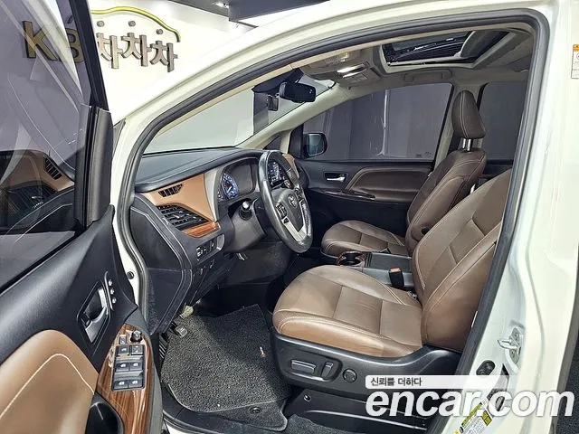 Toyota Sienna id 2876803 из Кореи 18