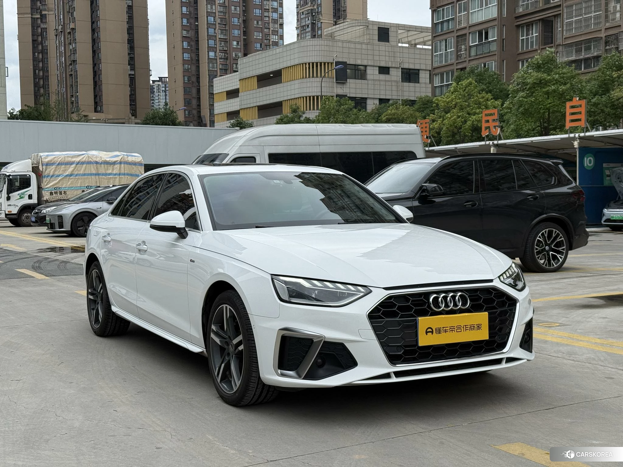 Audi A4L id 4510431 из Китая 21