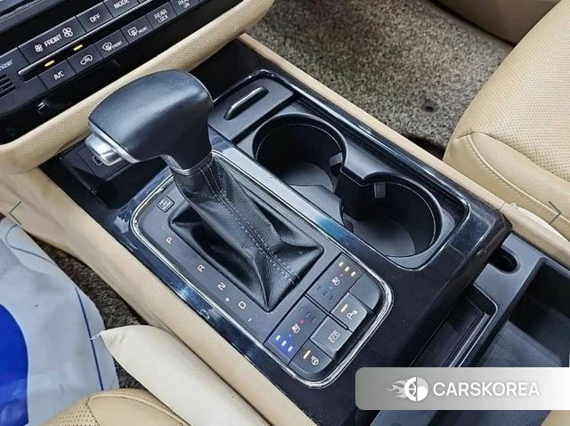 Kia All New Carnival id 4643111 из Кореи 18