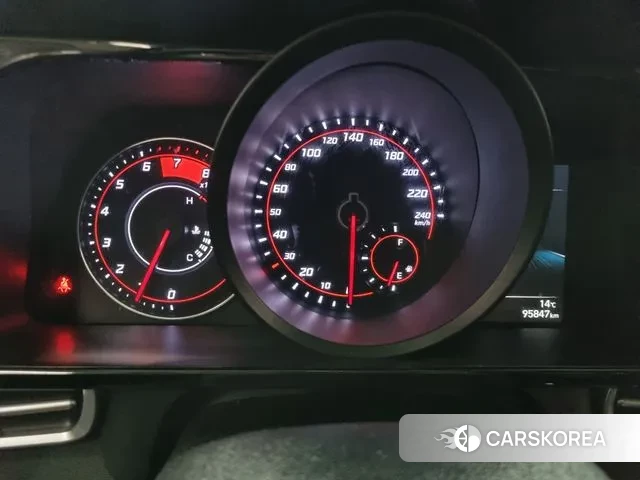 Hyundai Avante (CN7) id 3340399 из Кореи 14