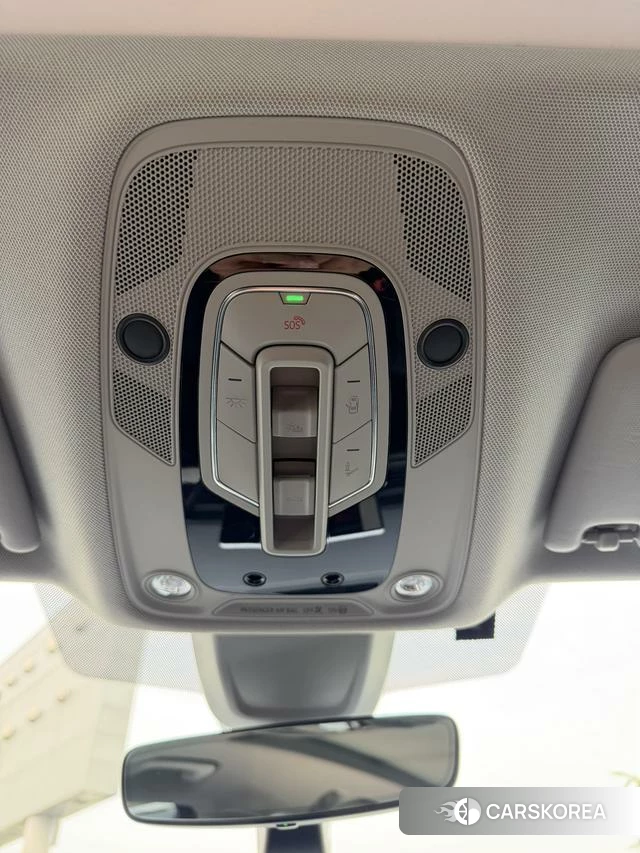 Audi Q5L id 4228470 из Китая 22