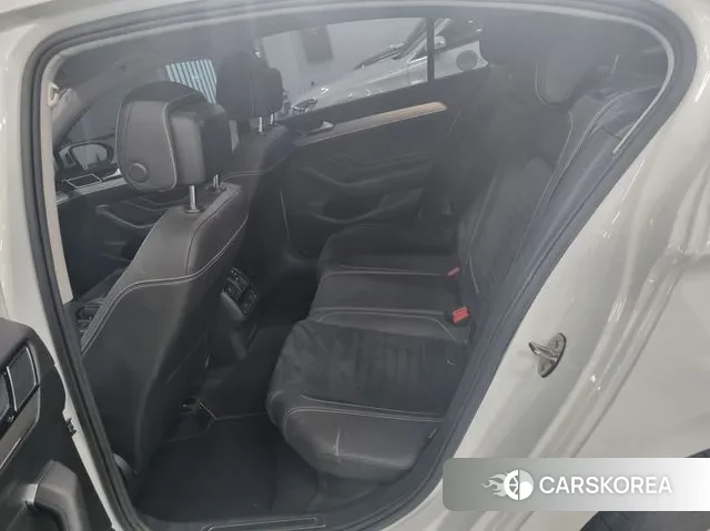 Volkswagen Passat GT (B8) id 3379166 из Кореи 12