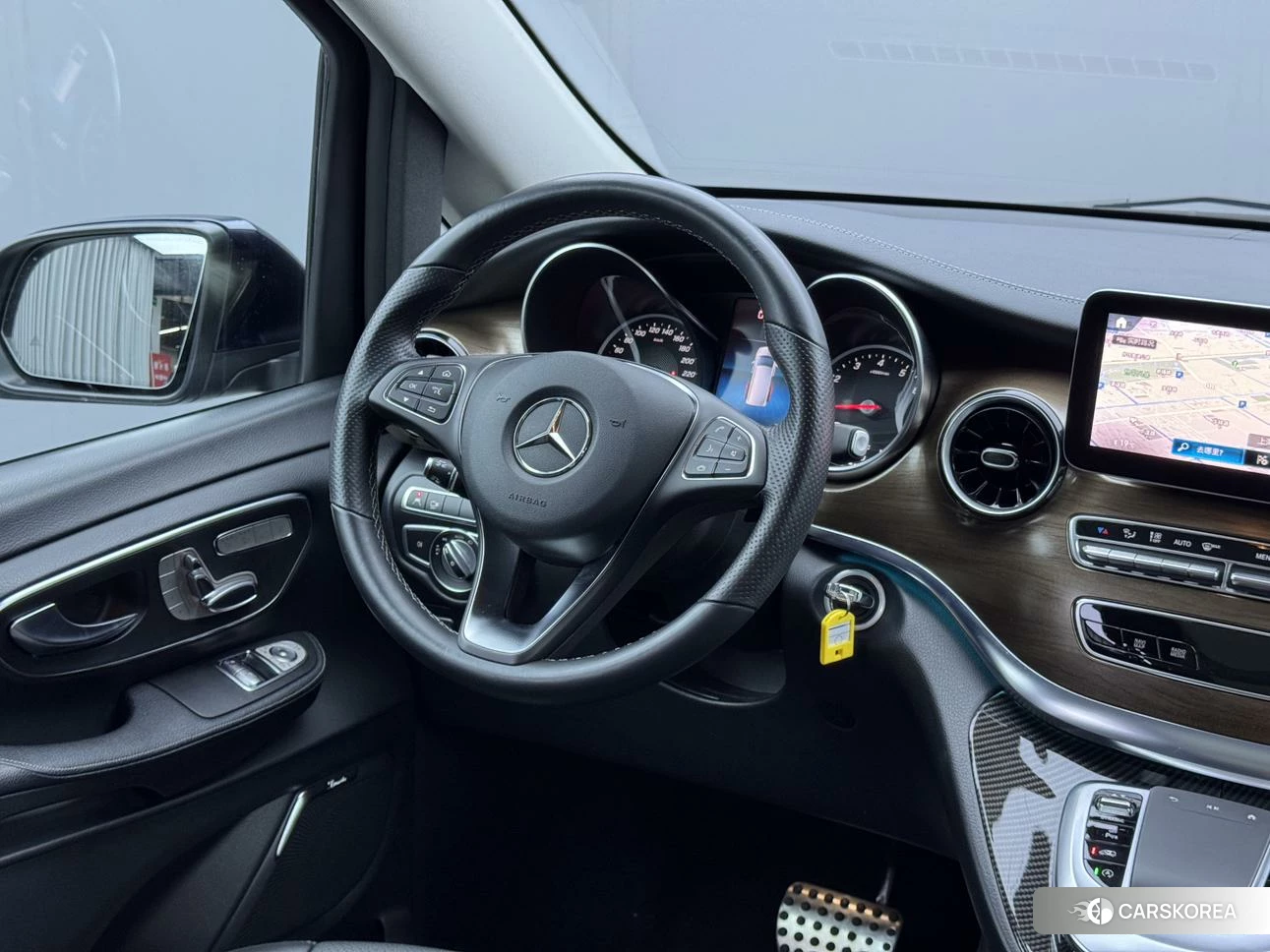 Mercedes-Benz V-class id 4426843 из Китая 16