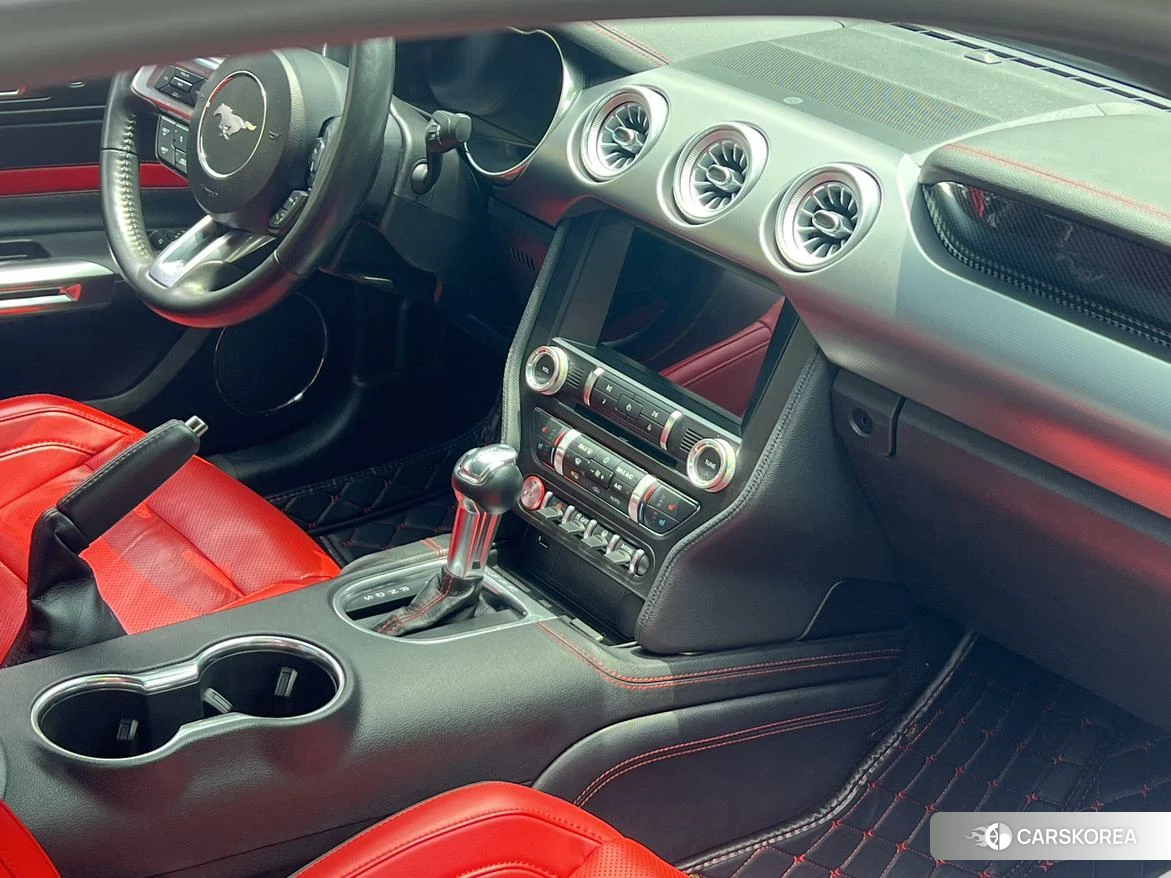 Ford Mustang id 4485530 из Китая 18