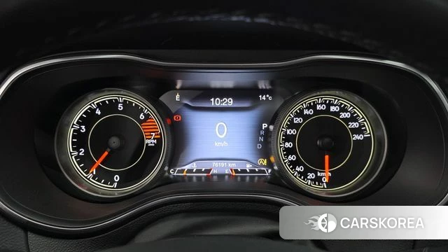 Jeep Cherokee (KL) id 3859992 из Кореи 18