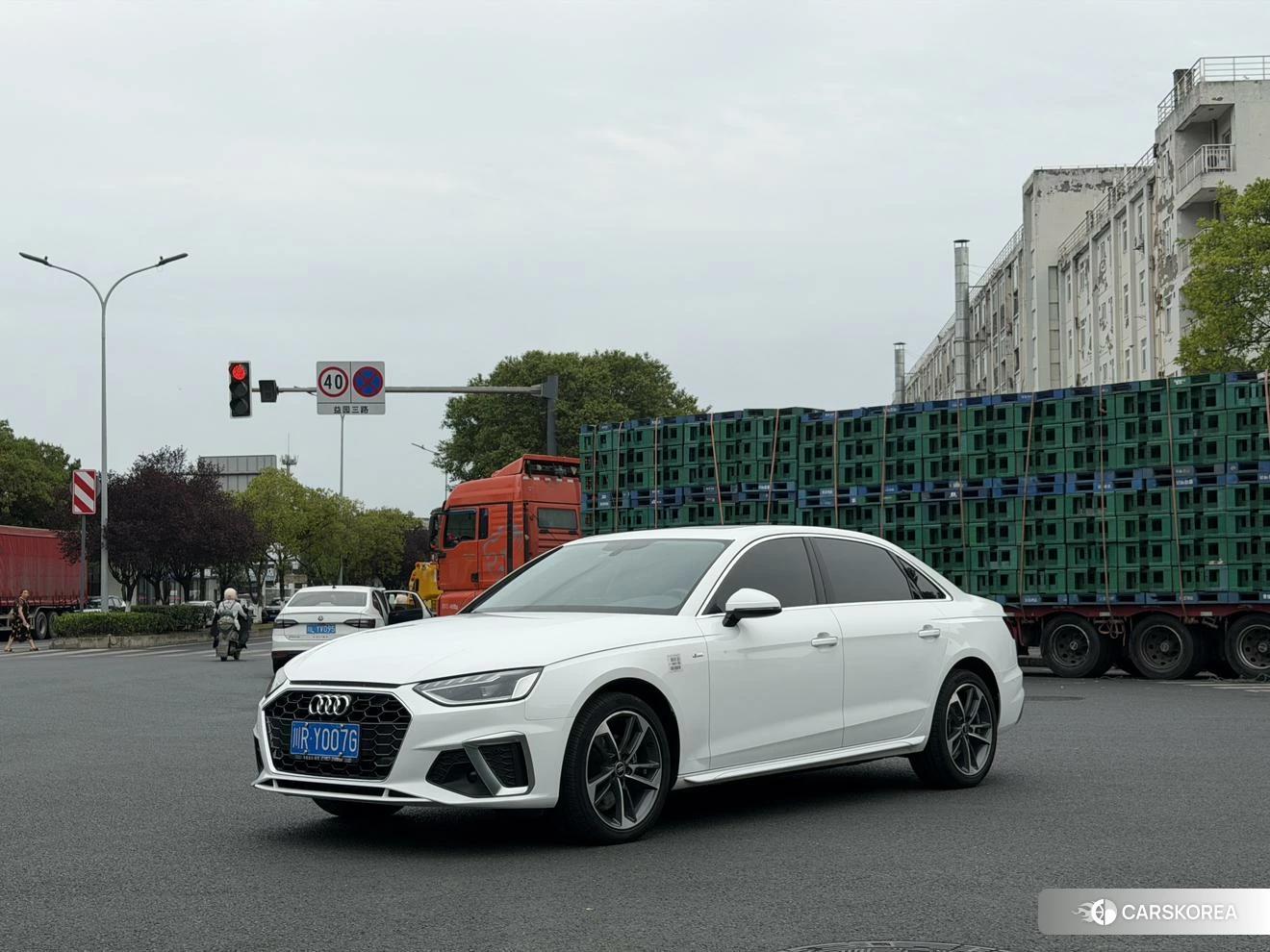 Audi A4L id 4454059 из Китая 8