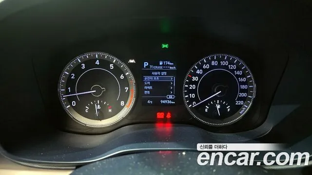 Hyundai Venue id 2373494 из Кореи 18