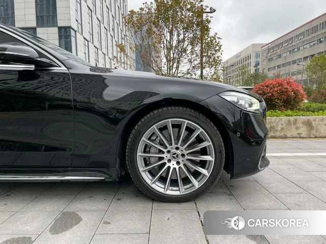 Mercedes-Benz S-class id 4277899 из Китая 22