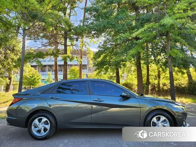 Hyundai Avante (CN7) id 3098183 из Кореи 18