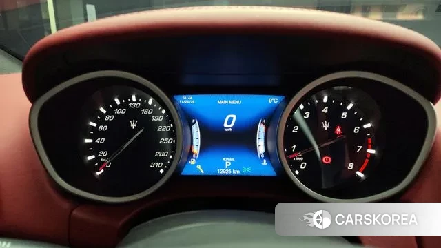 Maserati Ghibli id 3407713 из Кореи 18