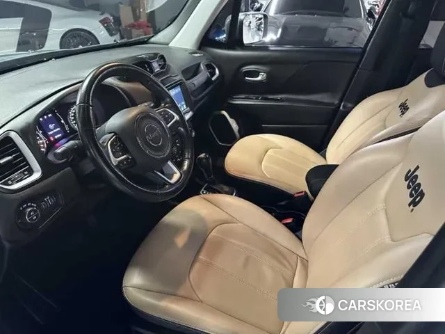 Jeep Renegade id 3669572 из Кореи 18