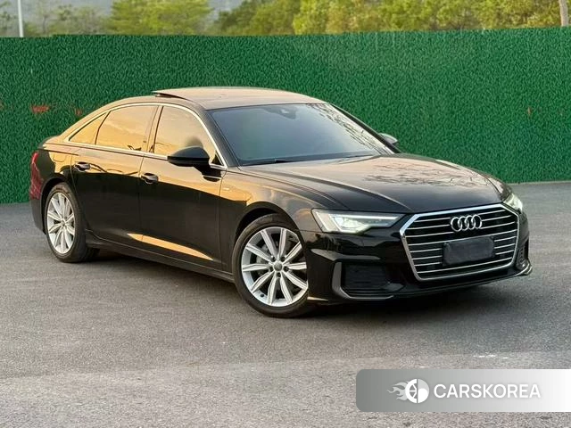 Audi A6L id 4328541 из Китая 8