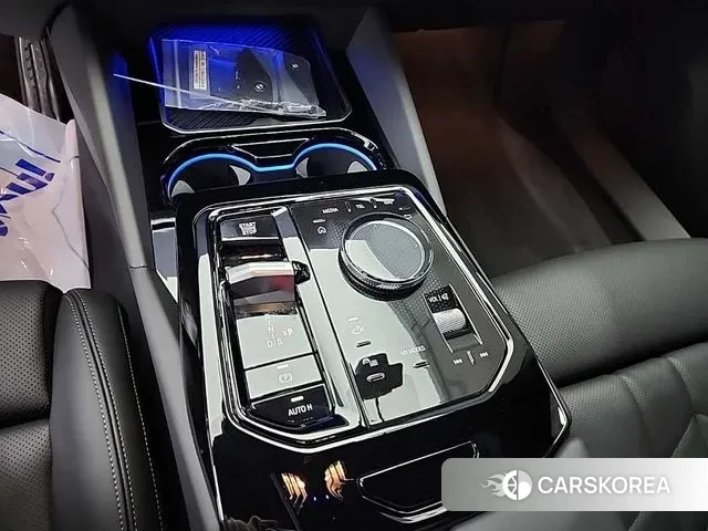 BMW 5 Series (G60) id 3689590 из Кореи 18