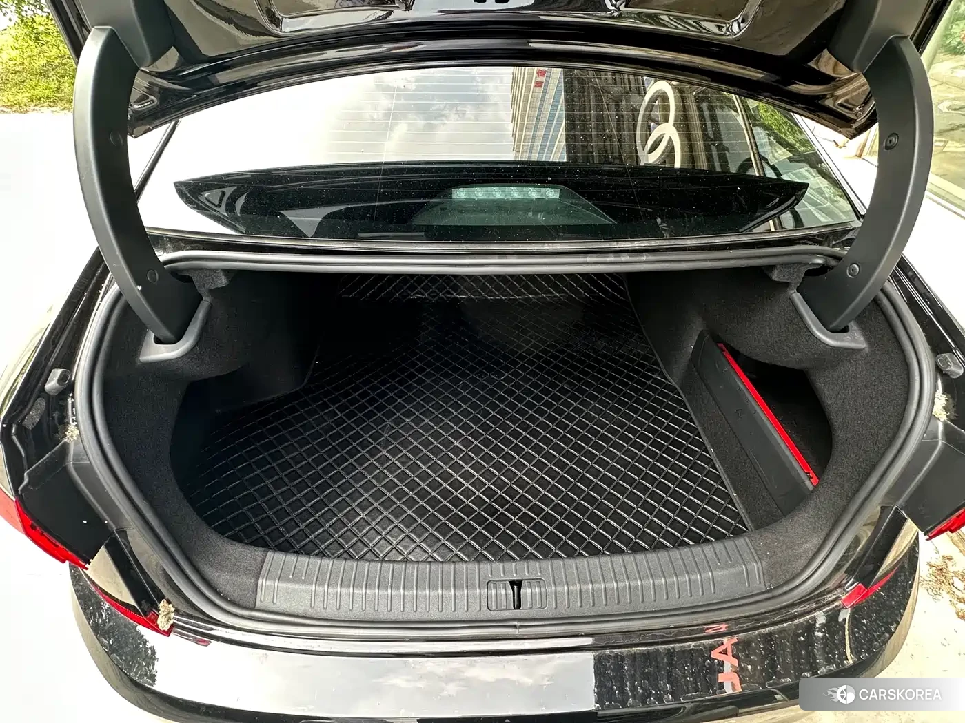 Volkswagen Passat id 4545819 из Китая 14