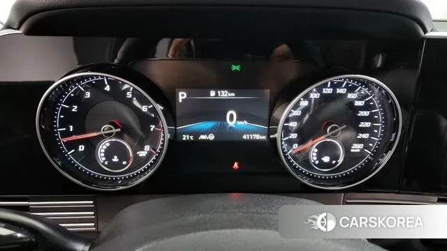 Hyundai The New Grandeur IG id 3032966 из Кореи 18