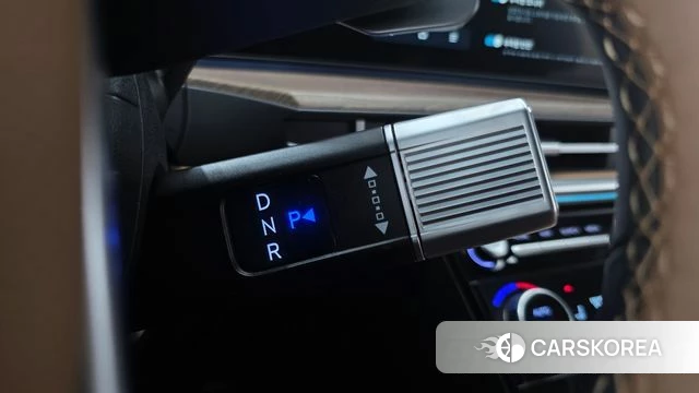 Hyundai Santa Fe (MX5) id 4248602 из Кореи 32