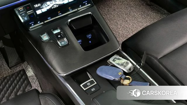 Hyundai The New Grandeur IG id 4330780 из Кореи 28