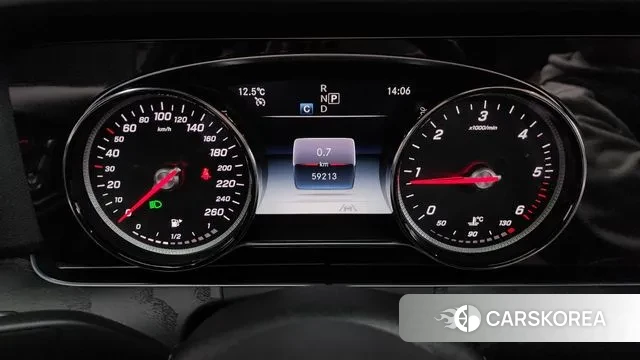 Mercedes-Benz E-Class W213 id 3489053 из Кореи 18