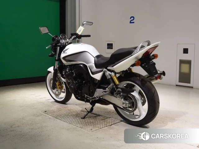 Проданный Honda CB400SF id 4348148 из Японии, фото 8