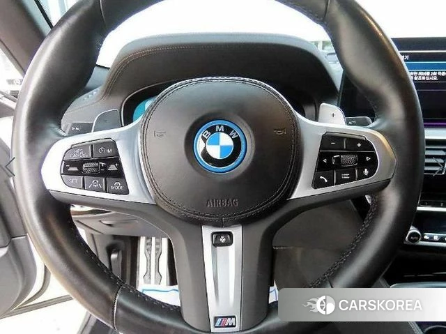 BMW 5 Series (G30) id 4443168 из Кореи 18