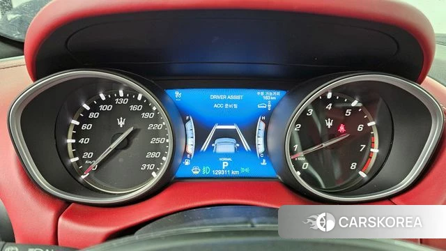 Maserati Levante id 4351039 из Кореи 26