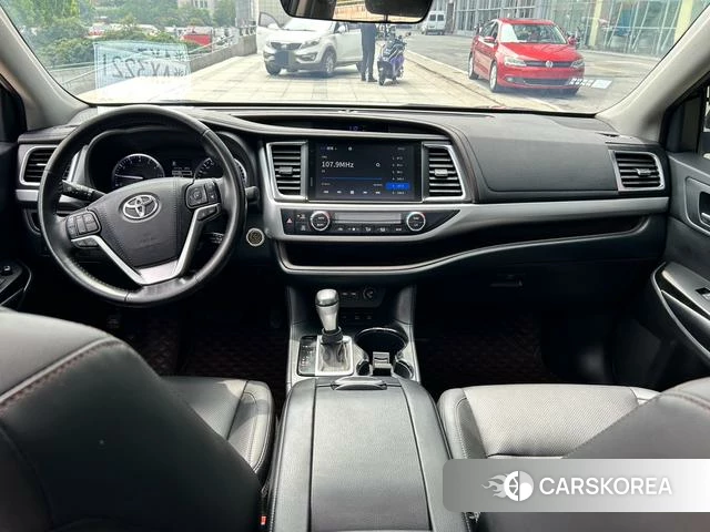 Toyota Highlander id 4328503 из Китая 18