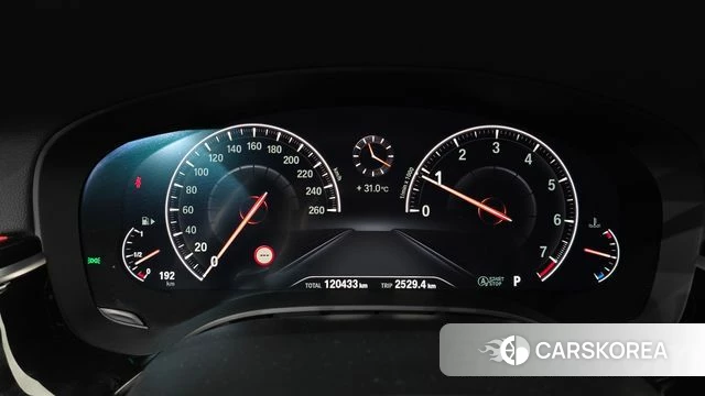 BMW 5 Series (G30) id 4751047 из Кореи 30