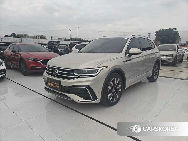Volkswagen Tiguan L id 4306856 из Китая 11