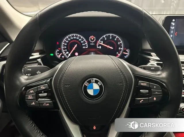 BMW 5 Series (G30) id 3713915 из Кореи 18