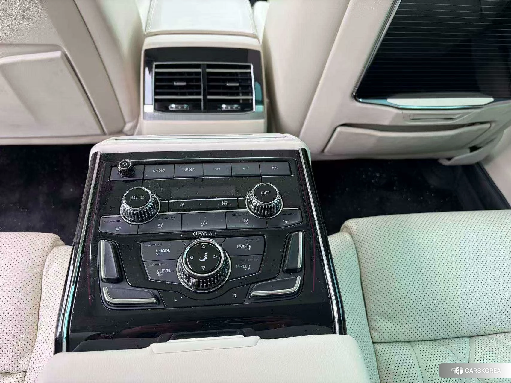Volkswagen Huiang id 4452890 из Китая 14