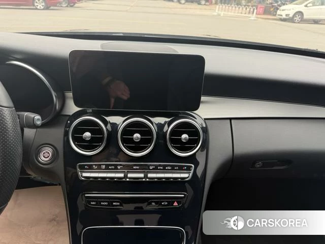 Mercedes-Benz Class C id 4208635 из Китая 17
