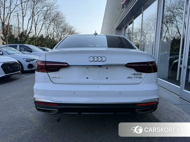 Audi A4L id 4276360 из Китая 8