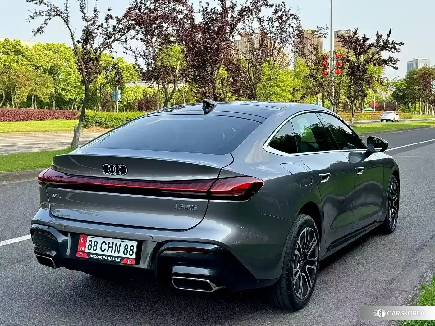 Audi A5L id 4547446 из Китая 8