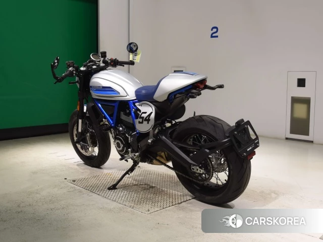 Ducati SCRAMBLER CAFE RACER id 4387111 из Японии 8