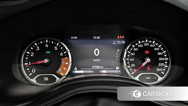 Jeep Renegade id 3865731 из Кореи 18