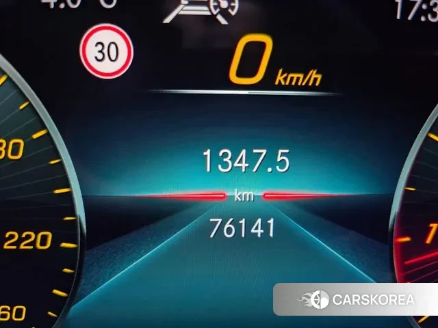 Mercedes-Benz E-Class W213 id 3717765 из Кореи 18