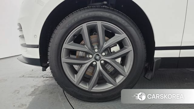 Land Rover Range Rover Velar id 4493373 из Кореи 18