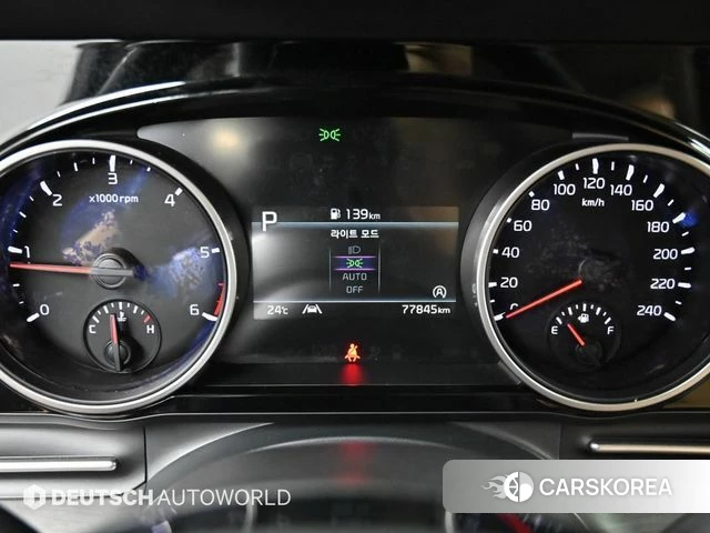 Kia Carnival 4th generation id 4231222 из Кореи 18