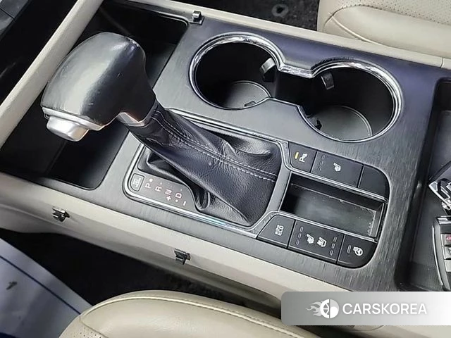 Kia The New Carnival id 3917473 из Кореи 17