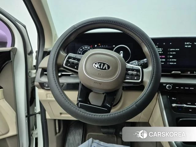 Kia Carnival 4th generation id 4680168 из Кореи 16