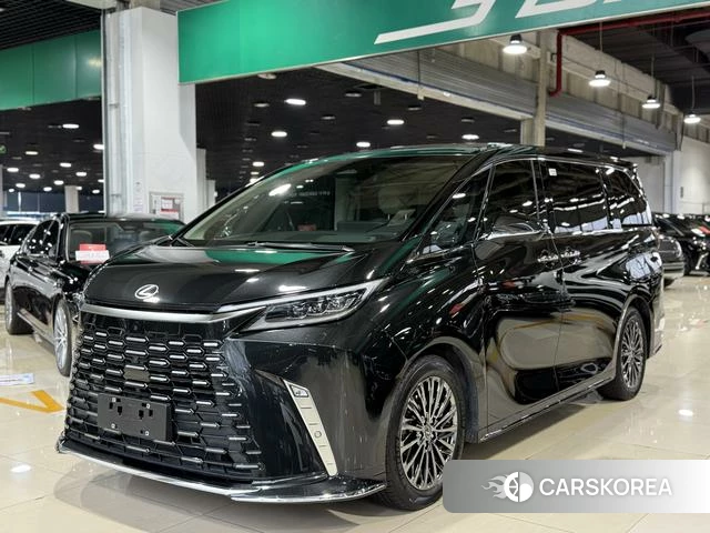 Lexus LM id 4272242 из Китая 26