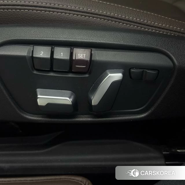 BMW X1 id 4291313 из Китая 18