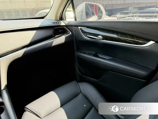 Cadillac XT5 id 4208731 из Китая 17