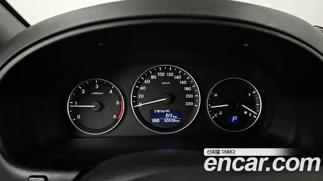 Hyundai The New Grand Starex id 2578920 из Кореи 18